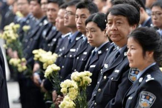 大快人心！拖行交警致死案司机被判无期