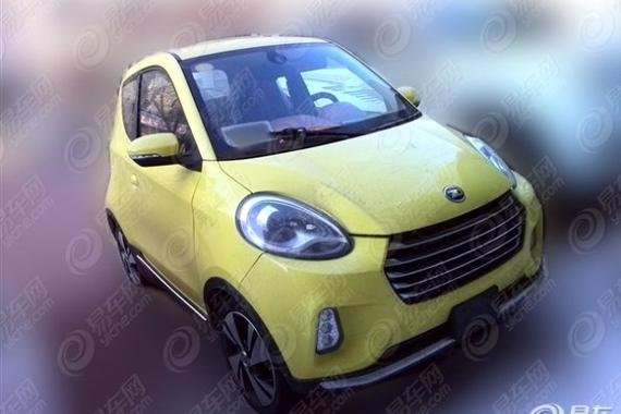 知豆D2新款谍照曝光 大嘴风格更时尚