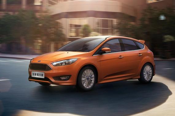 再不疯狂就老了 就是要买独立悬挂轿跑