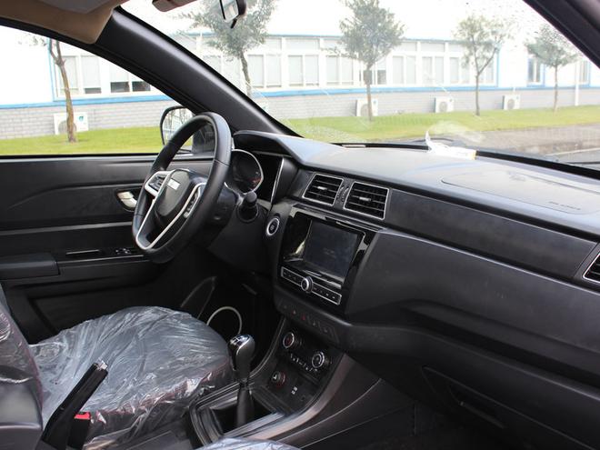 力帆入门SUV内饰官图发布