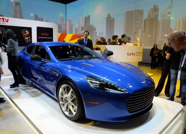 开阿斯顿马丁看喜羊羊 乐视打造车联网系统