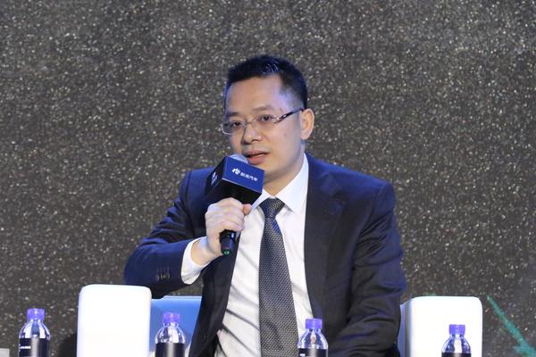 伍雪峰:爆款是趋势 自主争夺第一辆车市场