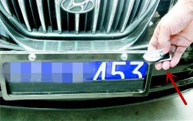 看过它们后决定再也不“挡”车牌了!