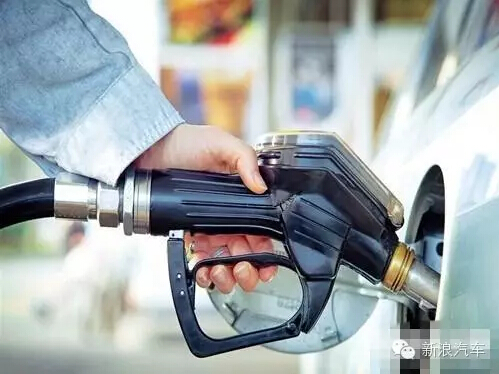 加油站偷油新招，每次加油我们会亏多少？