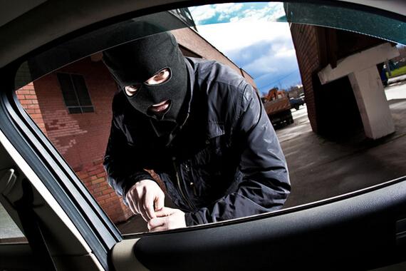 年底了，这些迹象说明你的车被人盯上了