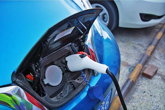 新能源汽车免征购置税目录应重视本土研发