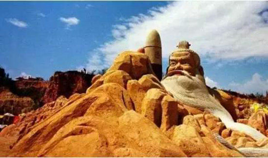 二月自驾推荐地 亮瞎了全世界眼球的罗平