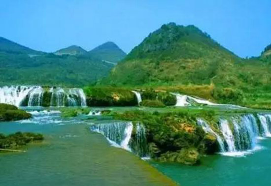 二月自驾推荐地 亮瞎了全世界眼球的罗平