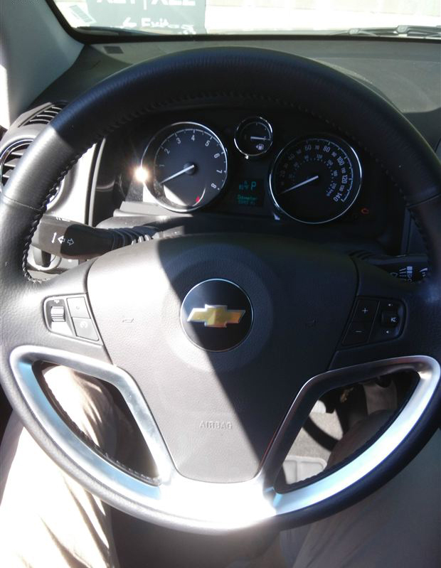 美国车的速度指针都是有公里和英里两种单位的