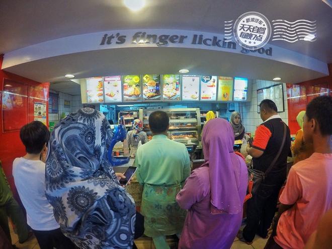 自驾|节日盛装的仙本那 人车配色亮得飞起