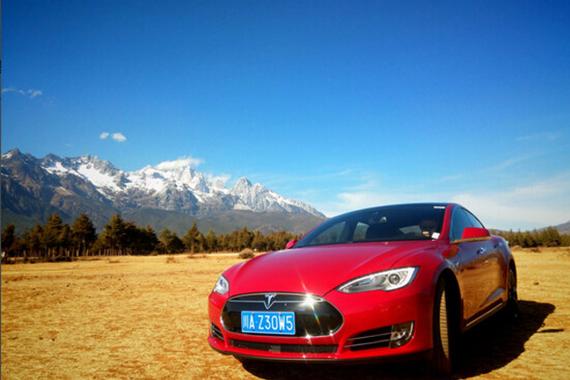 追赶特斯拉 超豪车集体抢跑电动化