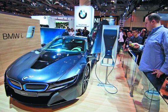 新能源助涨汽车厂商业绩 经销商入回暖期