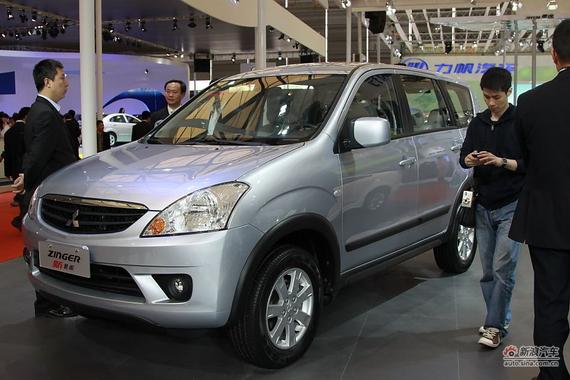 东南召回2011款东南三菱君阁多用途乘用车