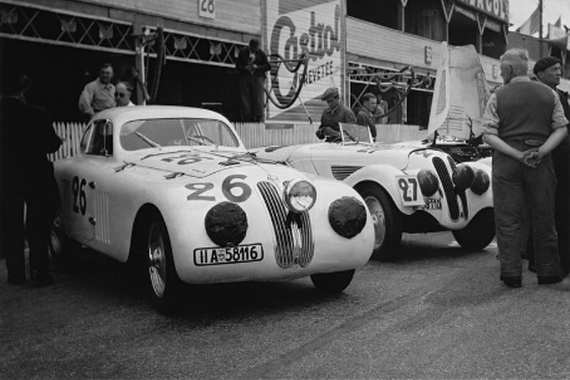 宝马集团历史中的创新时刻和里程碑