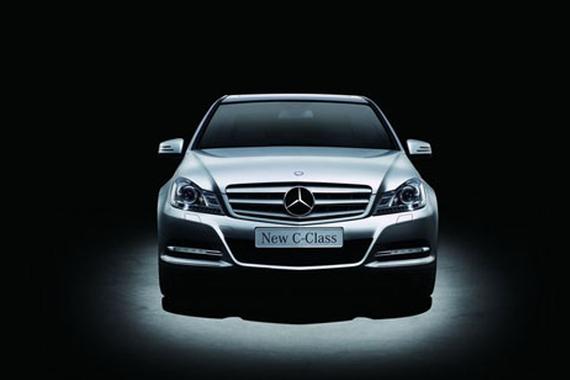 北京奔驰排放标准被疑造假 环保局:符合国标