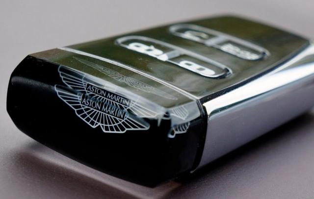 8款科技感十足的车钥匙 你见过几个?