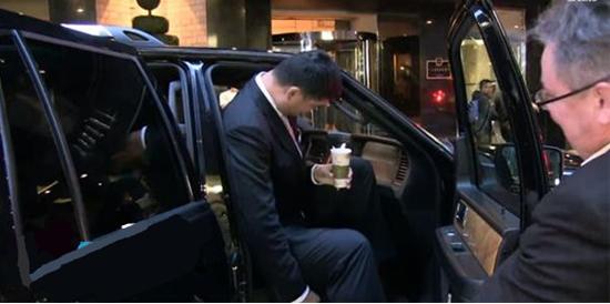 那些高个子坐车的忧伤!“姚明们”告诉你