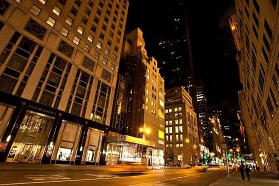 纽约曼哈顿充电站数量超过加油站