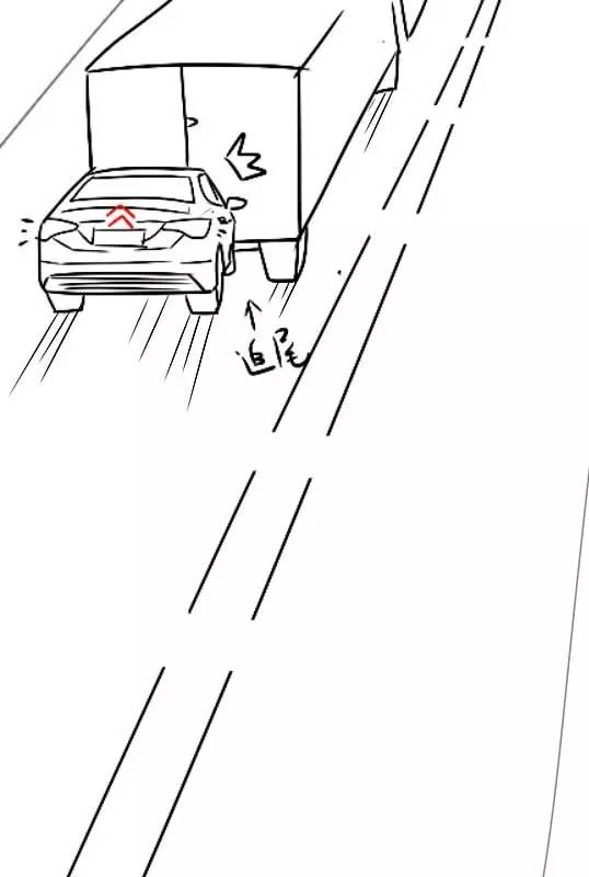 奥迪撞不起,大货车瞬间就改撞雪铁龙?!