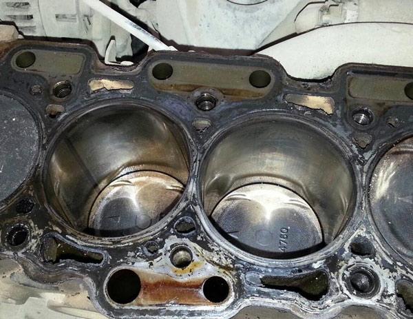 维修黑幕 发动机中放白糖究竟会怎么样!