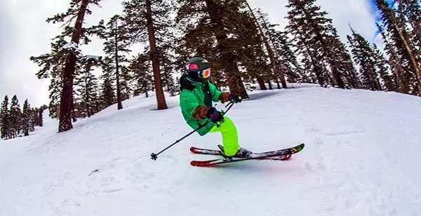 张小鹅大量照片放出 去国外滑雪的那些事儿