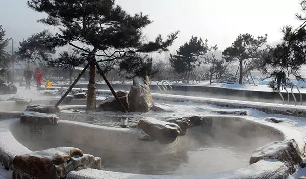 小鹅带我们体验华北周边自驾和白雪的故事