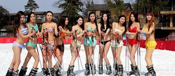 小鹅带我们体验华北周边自驾和白雪的故事