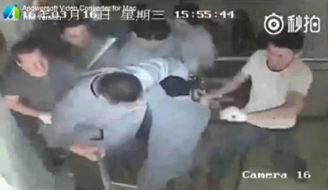 上百人打砸雪佛兰汽车4S店全过程记录