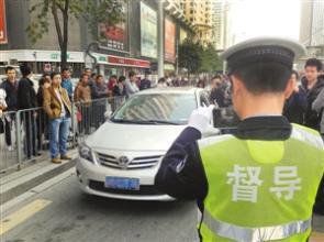 女司机打晕交警, 叫嚣老娘在北京有人！