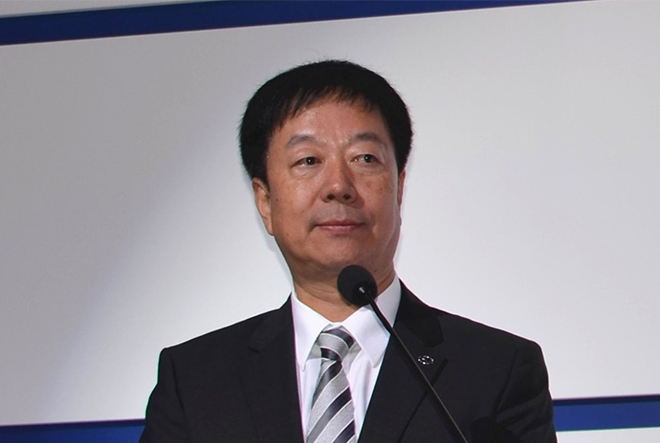 小强老总_小强蟑螂图片(3)