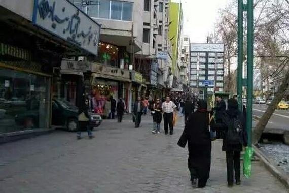 中国小伙在伊朗遭“霸王碰瓷”