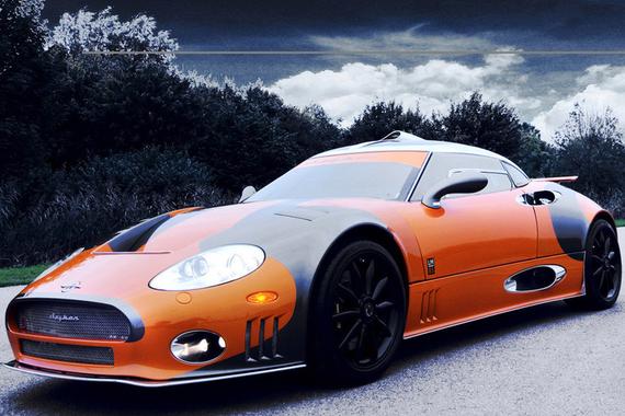 上海最牛地库 豪车上亿 路虎都拖后腿了！