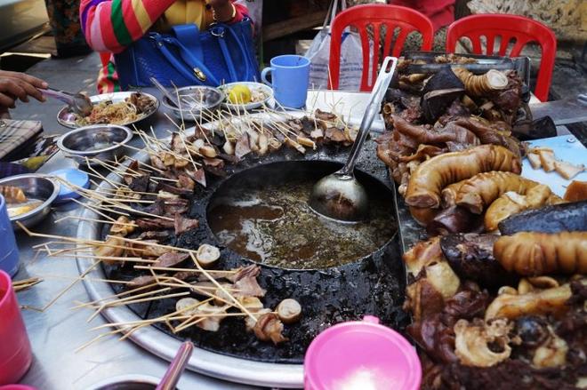 Going在仰光 脏摊儿豪饭的一天怎样度过的