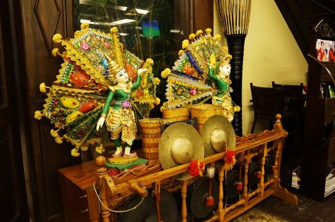 Going在仰光 脏摊儿豪饭的一天怎样度过的