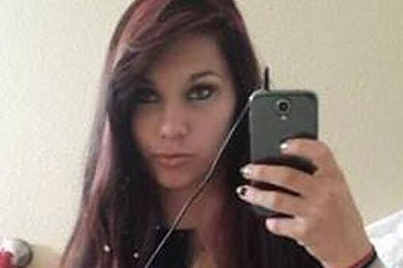 女子开车撞死两人后自拍上传：我也上新闻