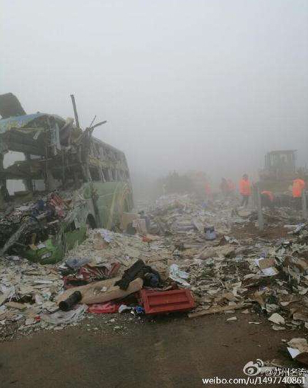 山东青岛沈海高速重大交通事故致8人死