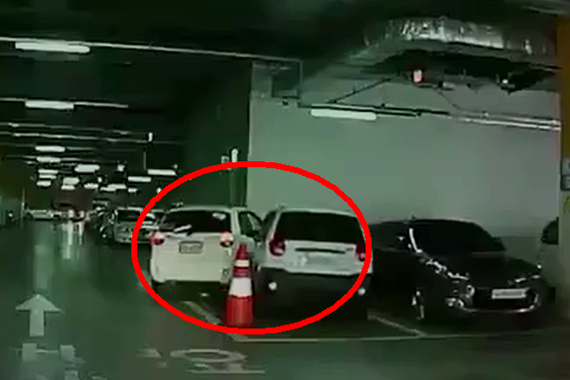 视频：妹子们请珍爱生命，远离车库