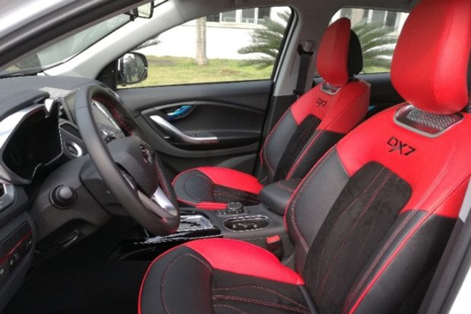 DX7黑爵饰版领衔 东南汽车北京车展阵容