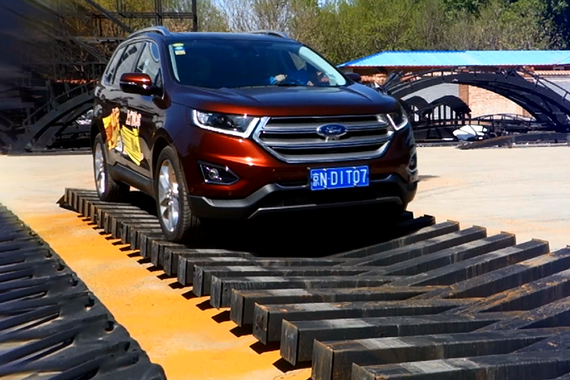 视频：2016北京车展汽车动态展示区体验