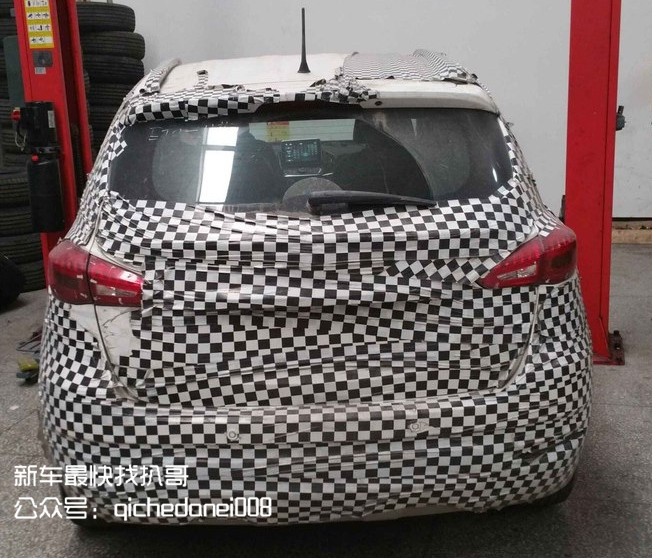 疯狂下注SUV 东风风神AX5谍照曝光