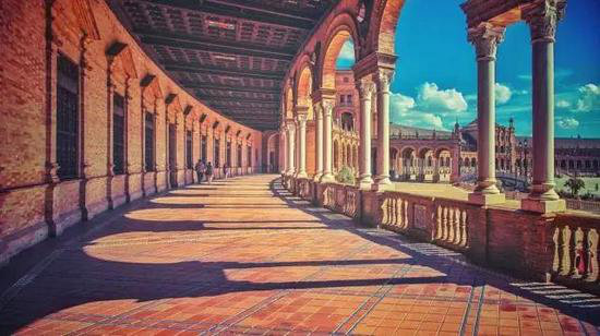 异域风情!4月国外最佳自驾旅行地TOP5