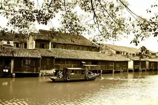 国内必去十大最美小镇 你自驾去过几个?