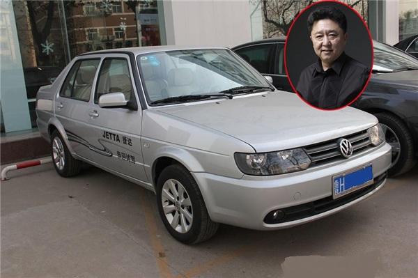 郭德纲豪车百万换不停 于谦低调爱捷达