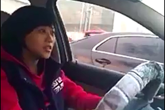 视频：好萌的妹子呀，教练快要吐血了