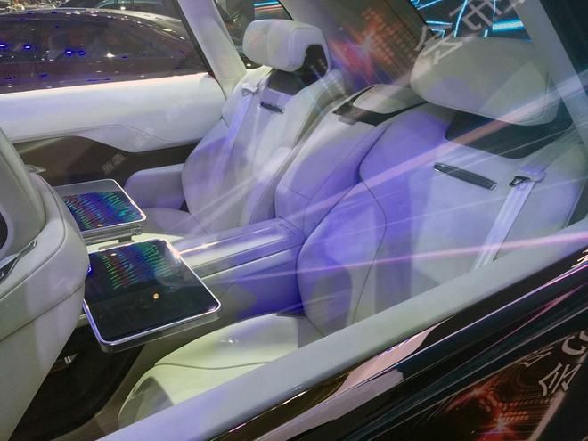 2016北京车展一汽红旗全新SUV概念车发布