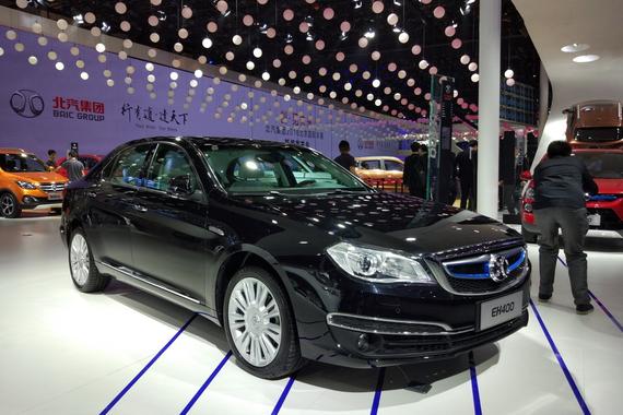 北汽新能源EH400北京车展亮相