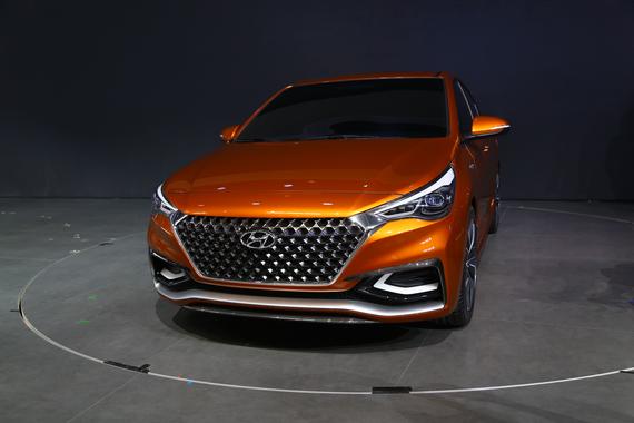 北京现代悦纳概念车北京车展亮相