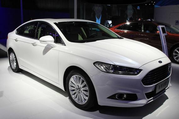 视频：车展热点新车之福特蒙迪欧混动版