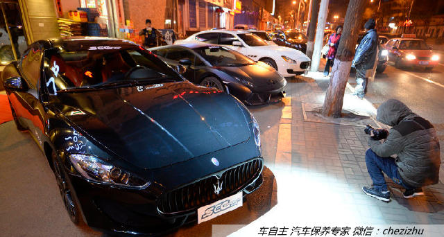 豪车云集酒吧 车主什么来路?