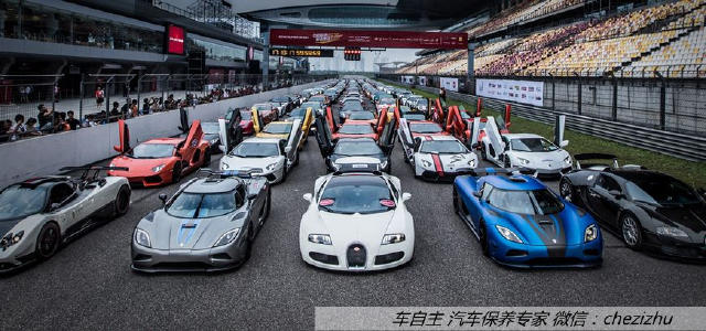 豪车云集酒吧 车主什么来路?